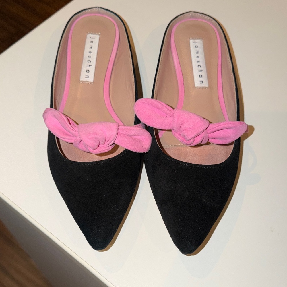Adorable Black and Pink Women's Mules